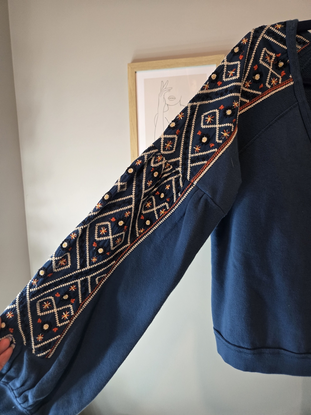 Free People Navy V-Neck Sweatshirt with Embroidered Sleeves Size Medium - Picture 2 of 8